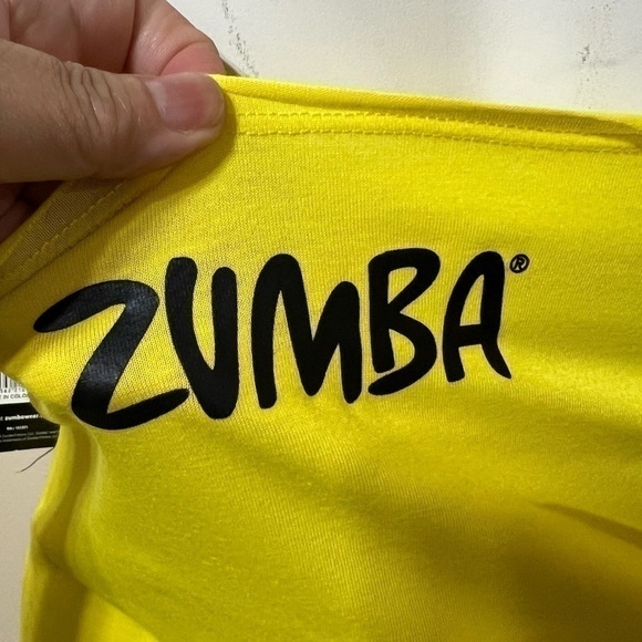 ZUMBA DANCE BOLD halter tank top large new with Tag - Picture 4 of 7